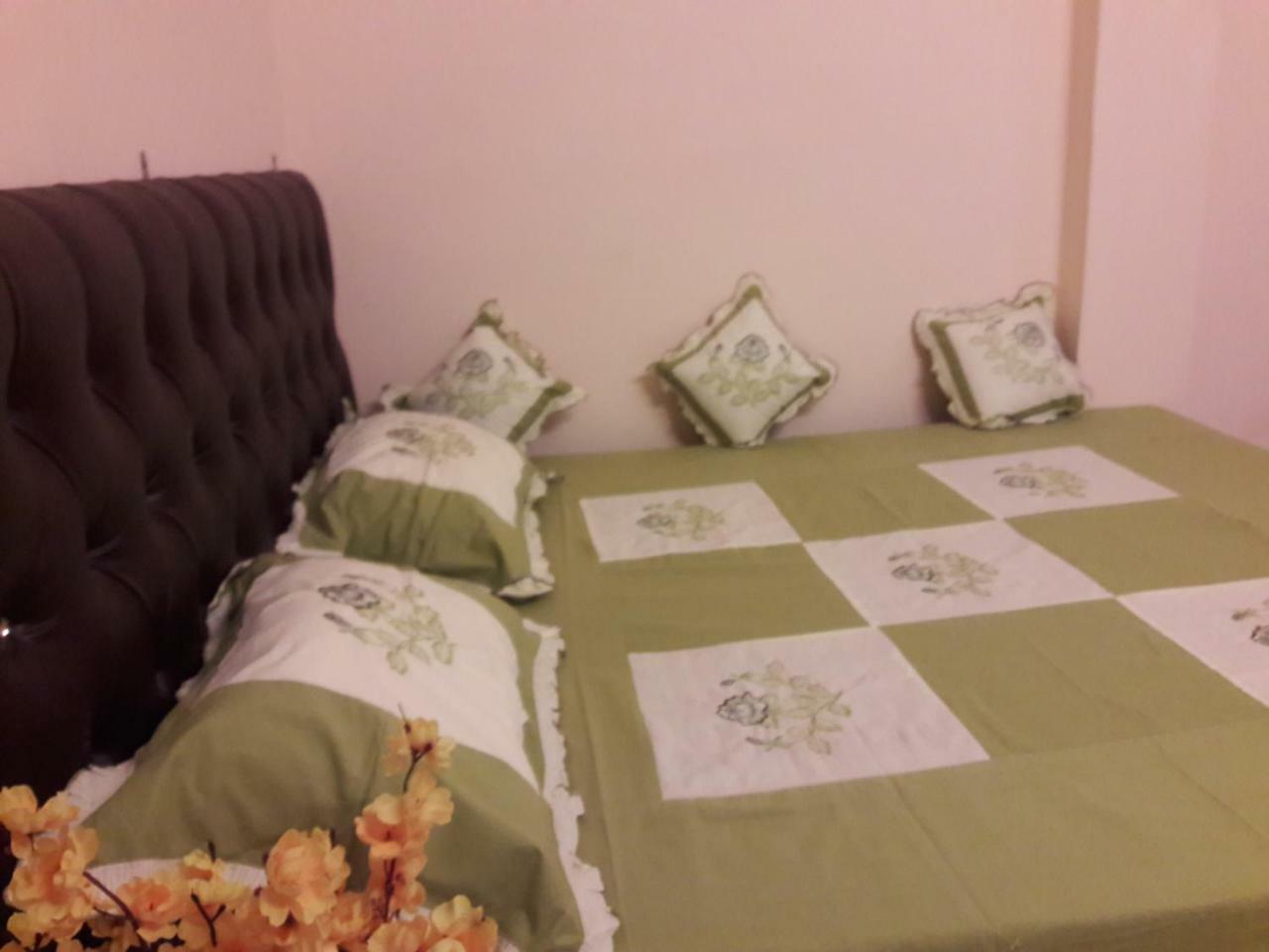 Mother Hostel Varanasi Luaran gambar